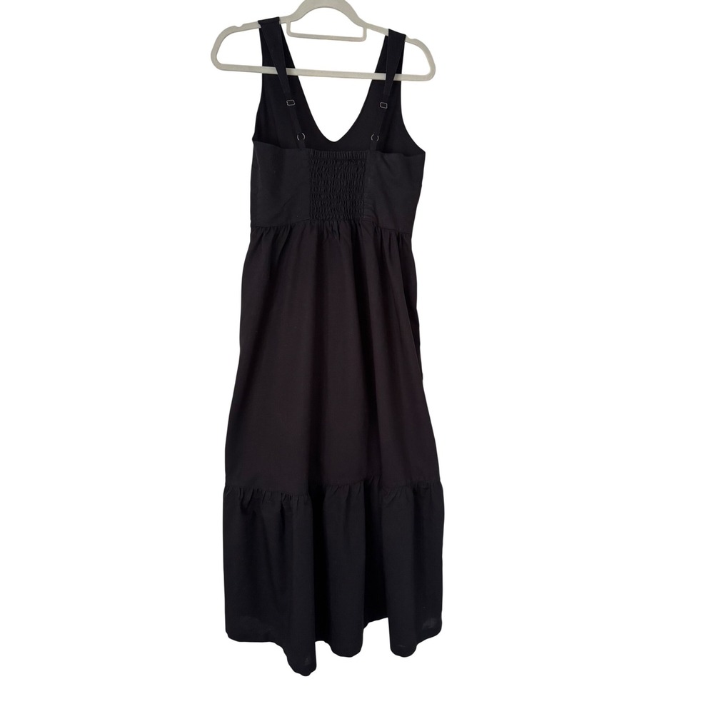 Black Sleeveless V-Neck Maxi Dress - Women - Picture 5 of 11